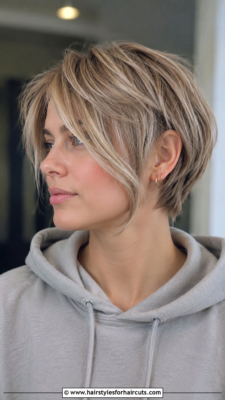 Bixie Cut For Fine Hair - 25 medium hairstyles for women with fine hair - 25 medium hairstyles for women with fine hair