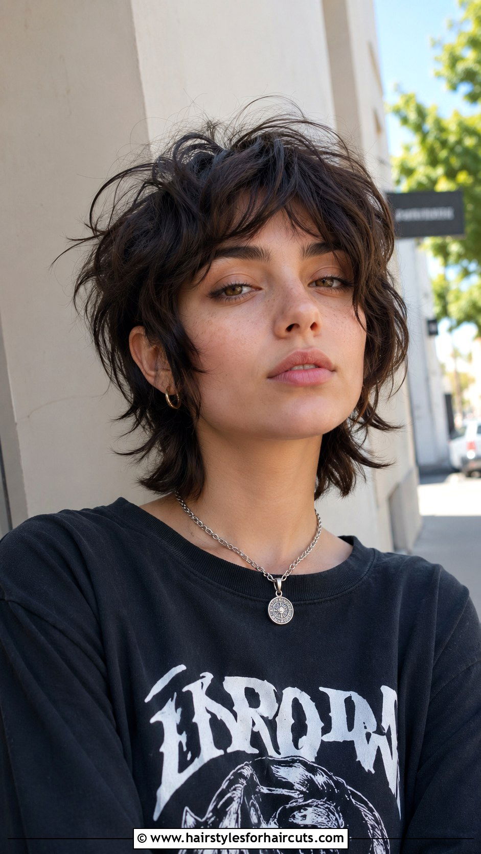 Bixie Cut For Wavy Curly Hair - 25 best haircuts for wavy curly hair - 25 best haircuts for wavy curly hair