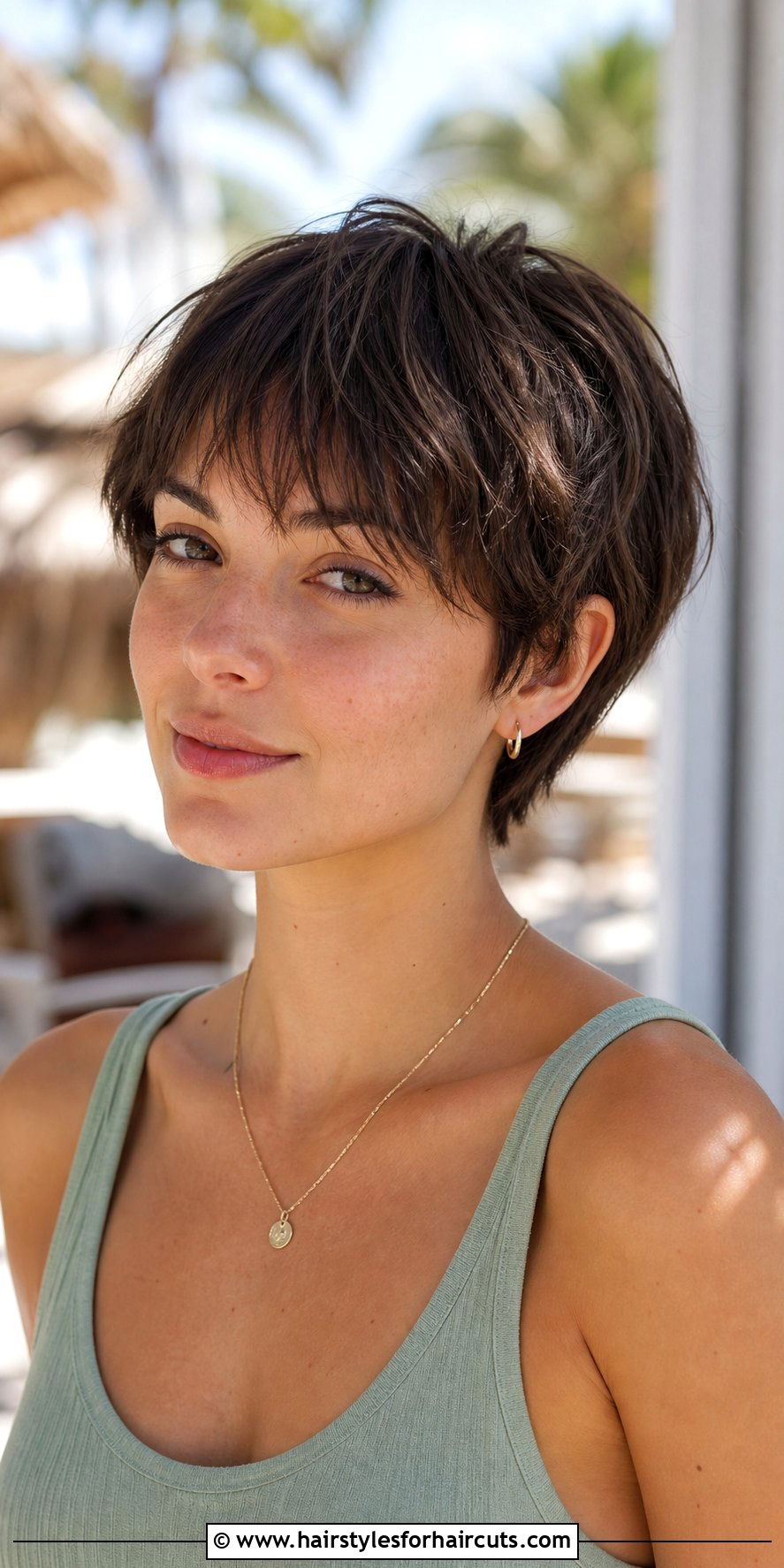 Bixie Cut With Bangs - 25 hairstyles with bangs - 25 hairstyles with bangs