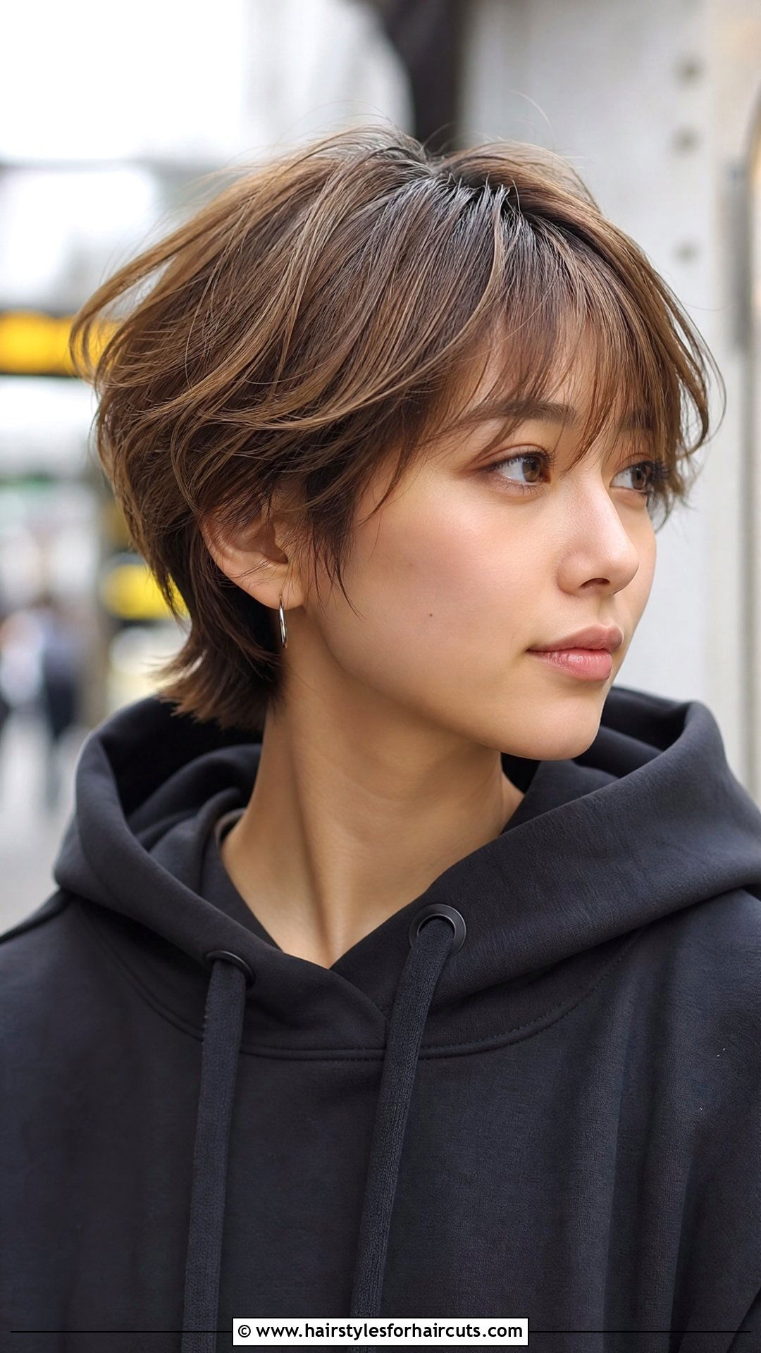 Bixie Haircut Medium Length - 25 medium haircuts women - 25 medium haircuts women