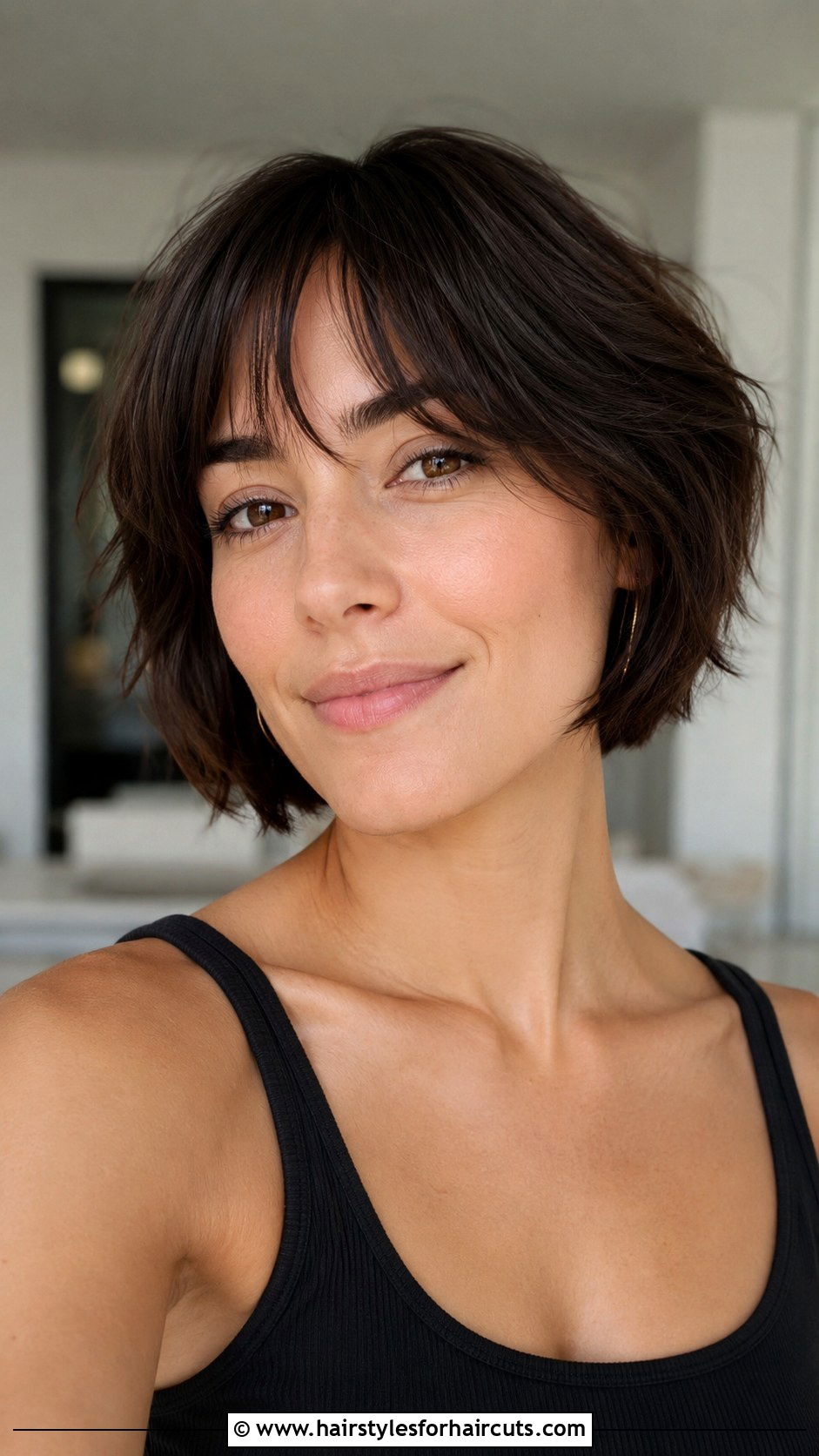 Bixie Haircut With Soft Bangs - 25 haircuts for rectangle face - 25 haircuts for rectangle face