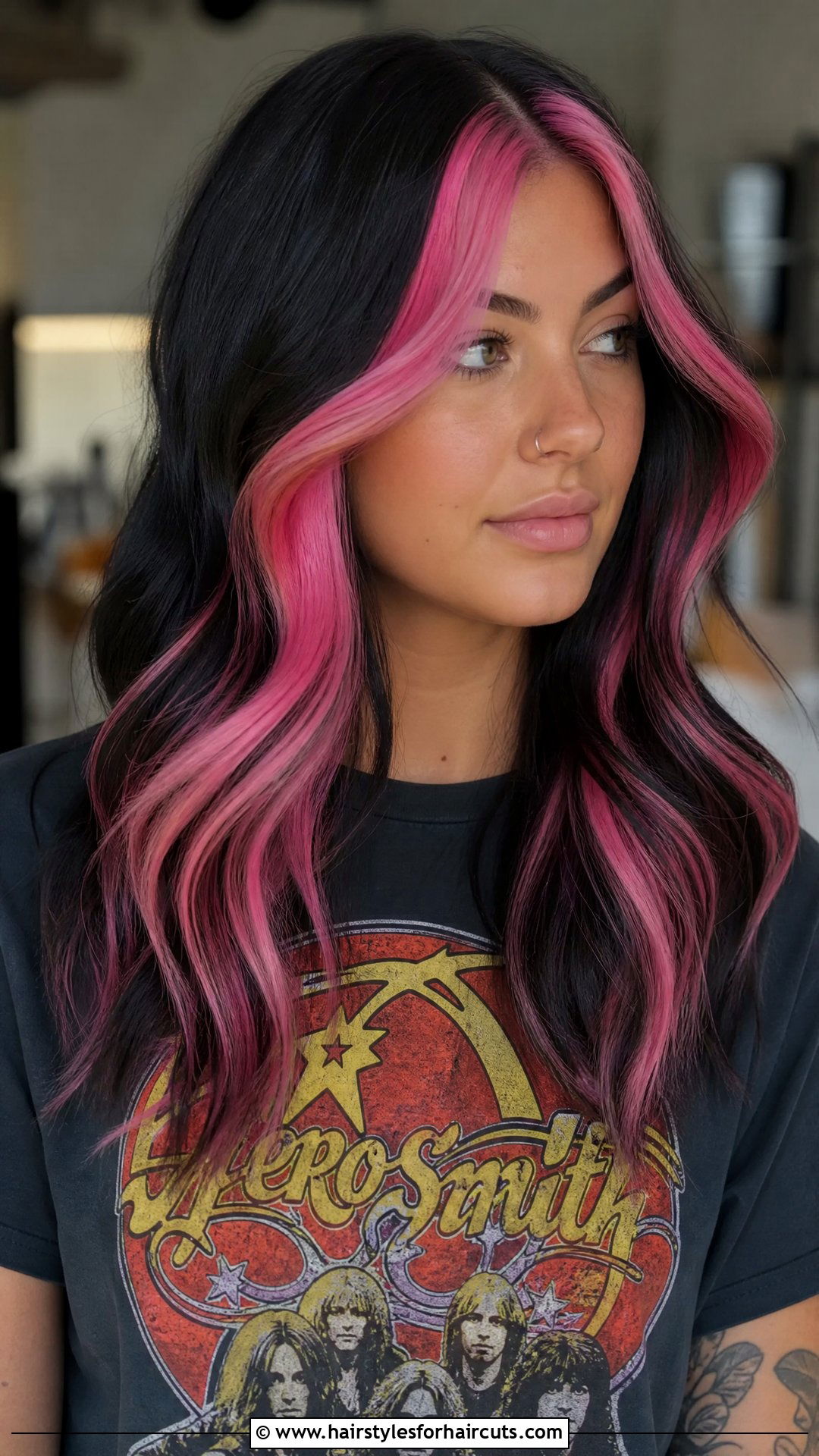 Black And Pink Chunky Highlights - 25 black and pink hairstyles - 25 black and pink hairstyles