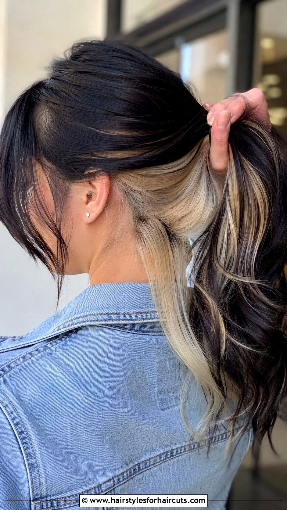 Black Hair Blonde Peekaboo Highlights - 25 black and blonde hairstyles - 25 black and blonde hairstyles