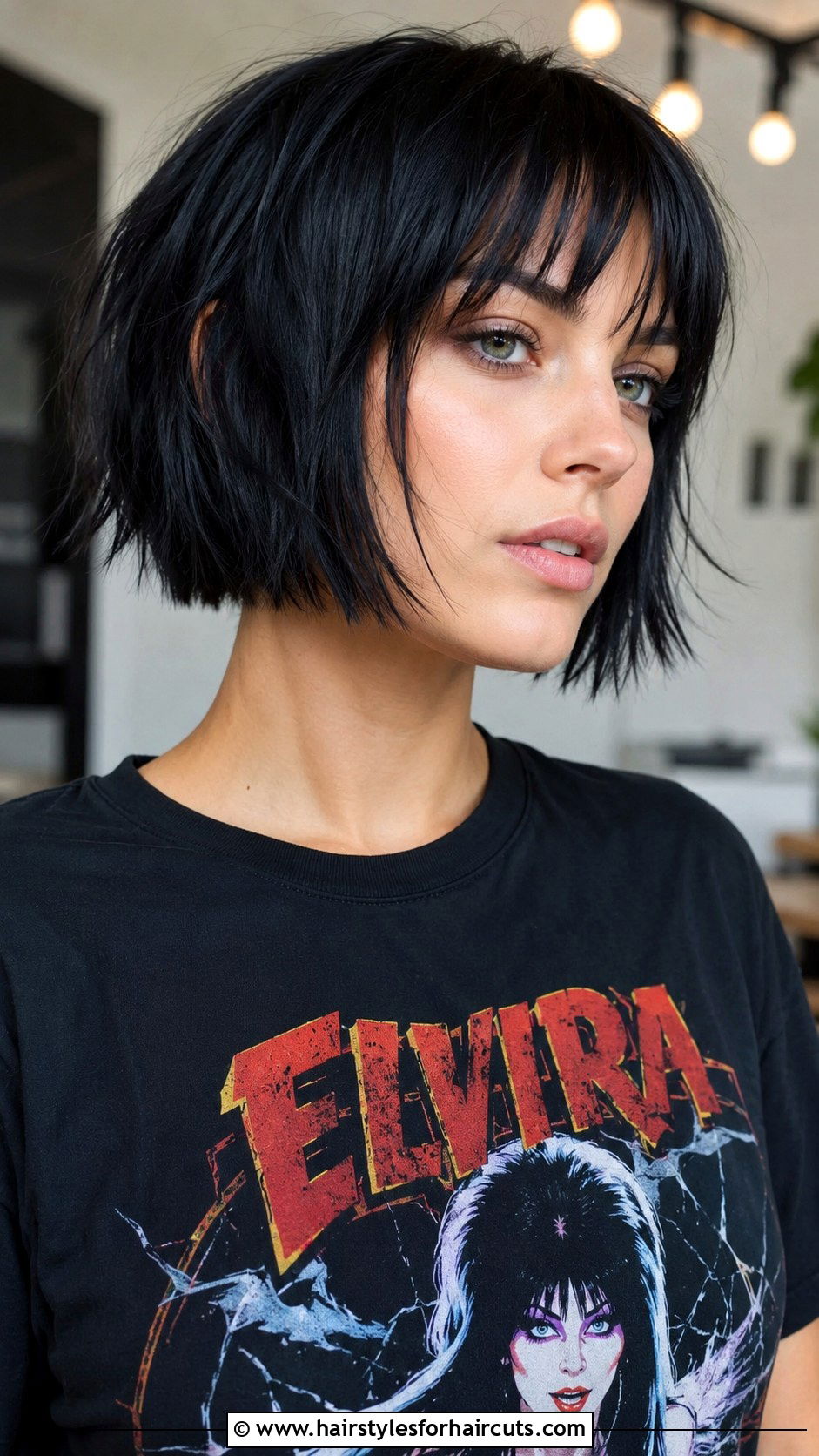 Black Razor Cut Bob - 25 black colored hairstyles - 25 black colored hairstyles