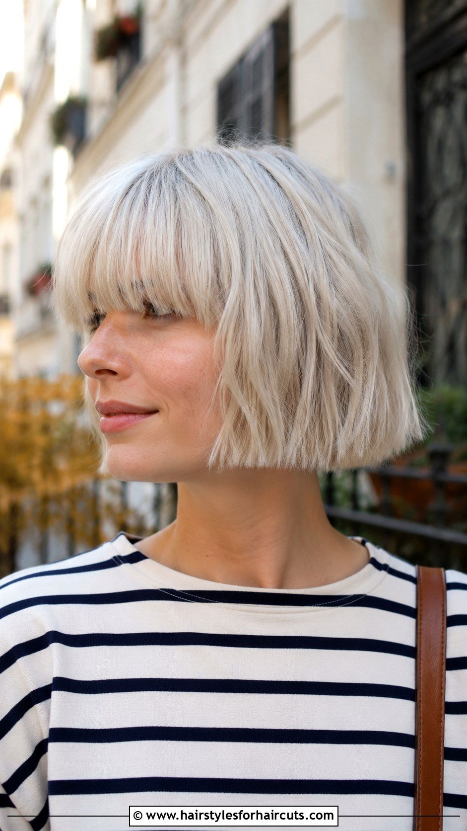 Bleached French Bob - 25 bleached hairstyles - 25 bleached hairstyles