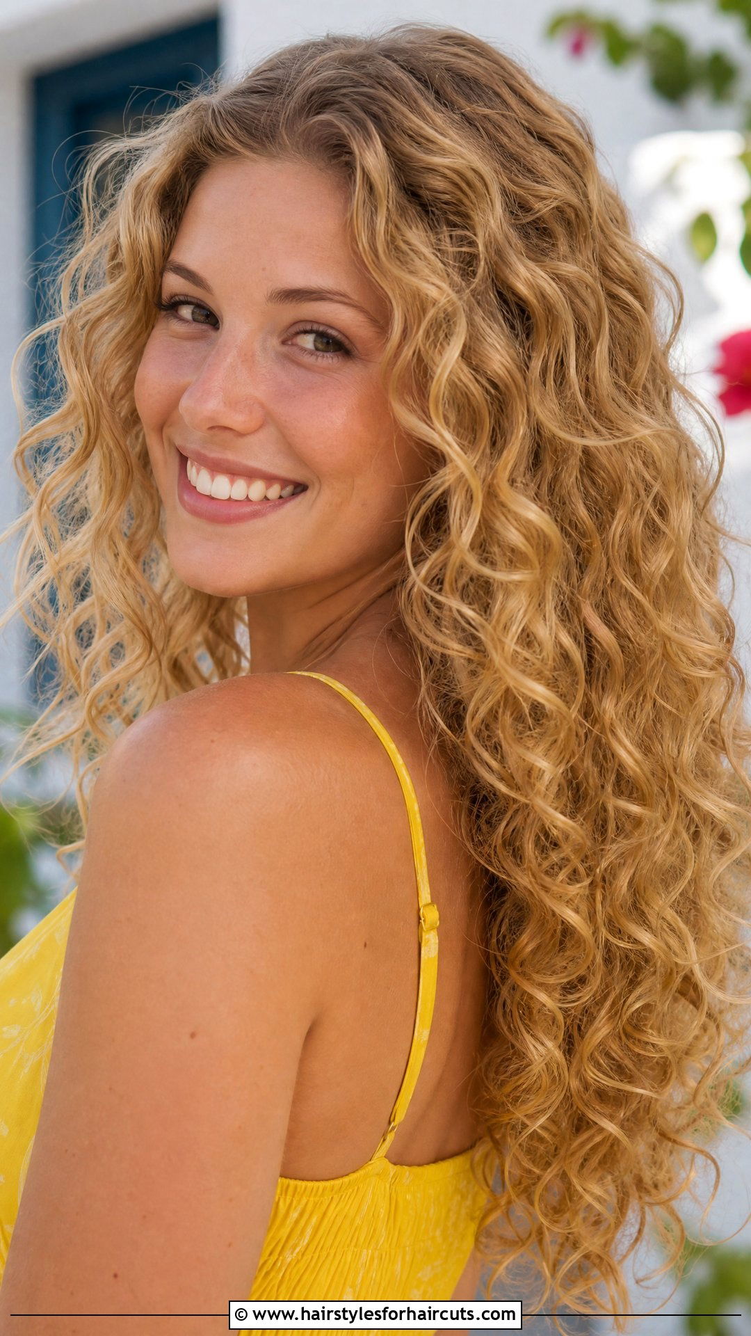 Blonde Curly Hair - 25 latest curly hairstyles - 25 latest curly hairstyles
