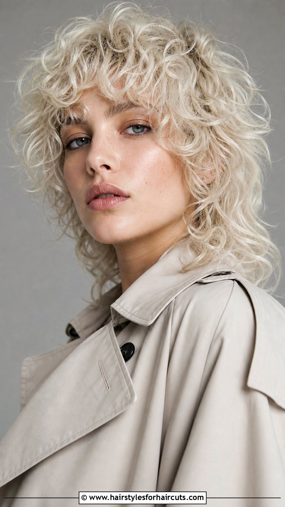 Blonde Curly Mullet - 25 mullet haircuts curly hair - 25 mullet haircuts curly hair