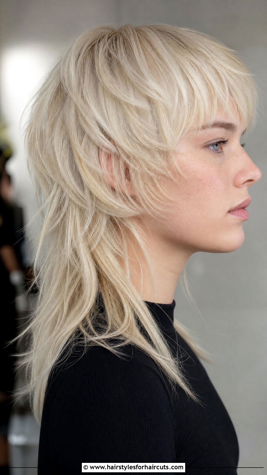Blonde Jellyfish Haircut - 25 jellyfish haircuts - 25 jellyfish haircuts