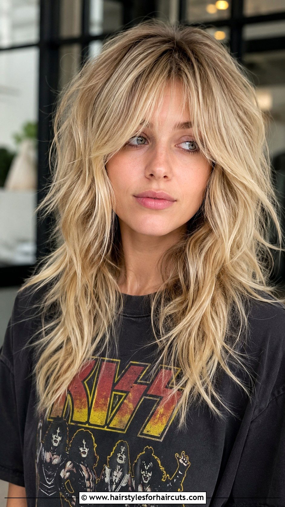 Blonde Textured Wolf Cut - 25 blonde hair hairstyles - 25 blonde hair hairstyles