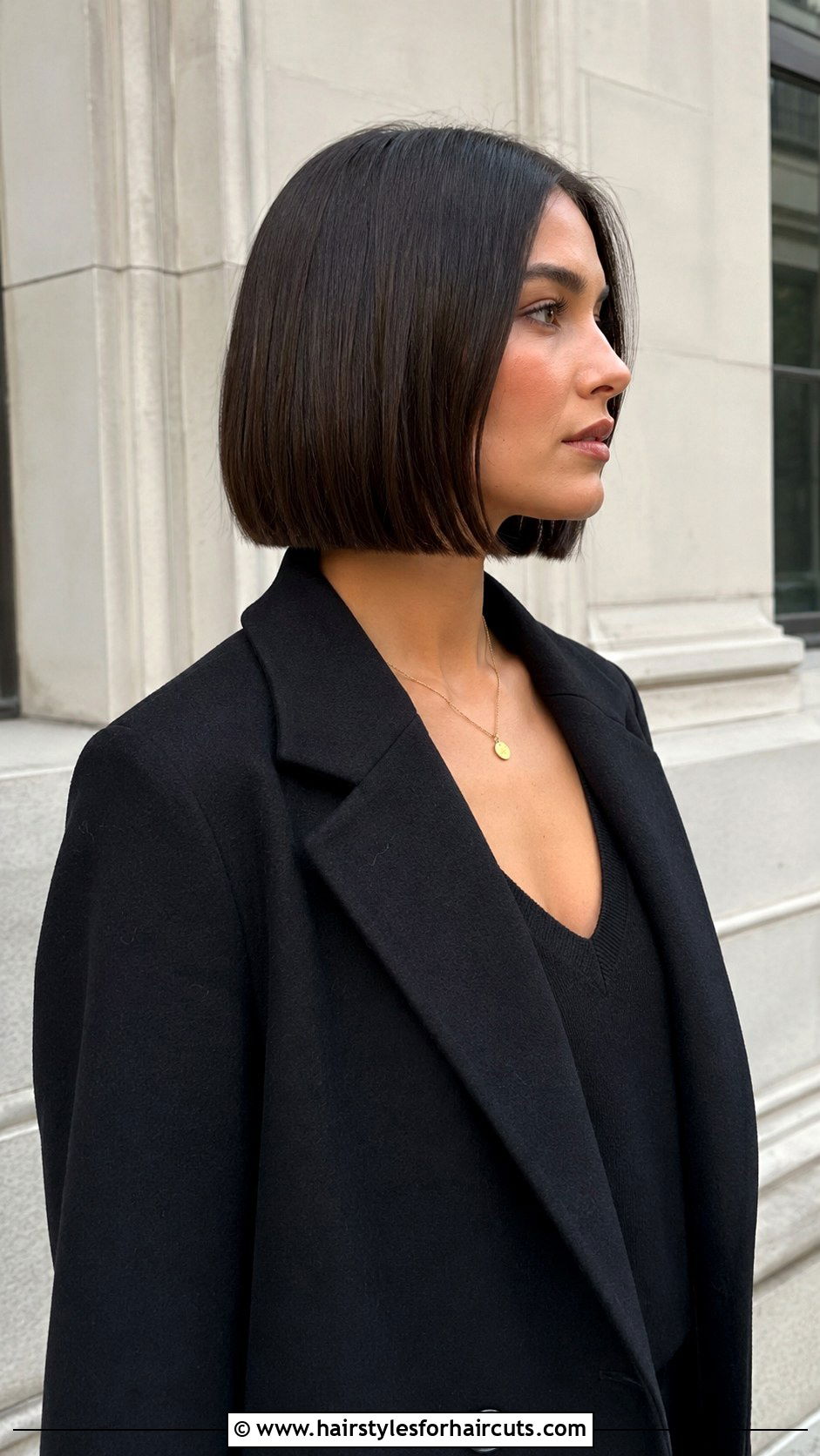 Blunt A Frame Bob - 25 a frame haircuts - 25 a frame haircuts
