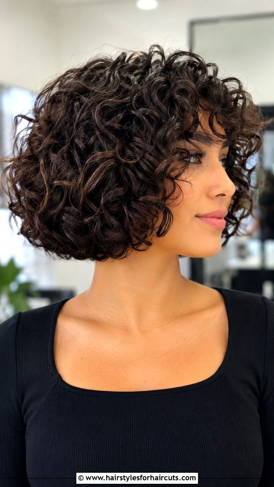 Blunt Bob For Thick Curls - 25 haircuts for women with thick curly hair - 25 haircuts for women with thick curly hair