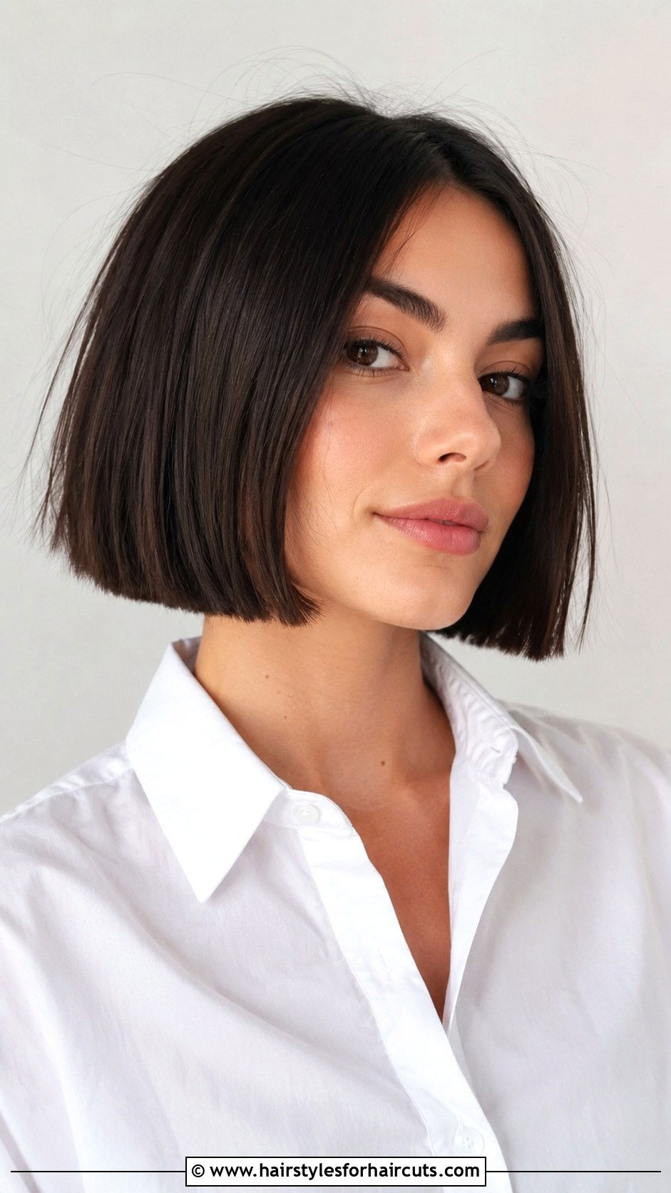 Blunt Bob Haircut - 25 40s hairstyles - 25 40s hairstyles