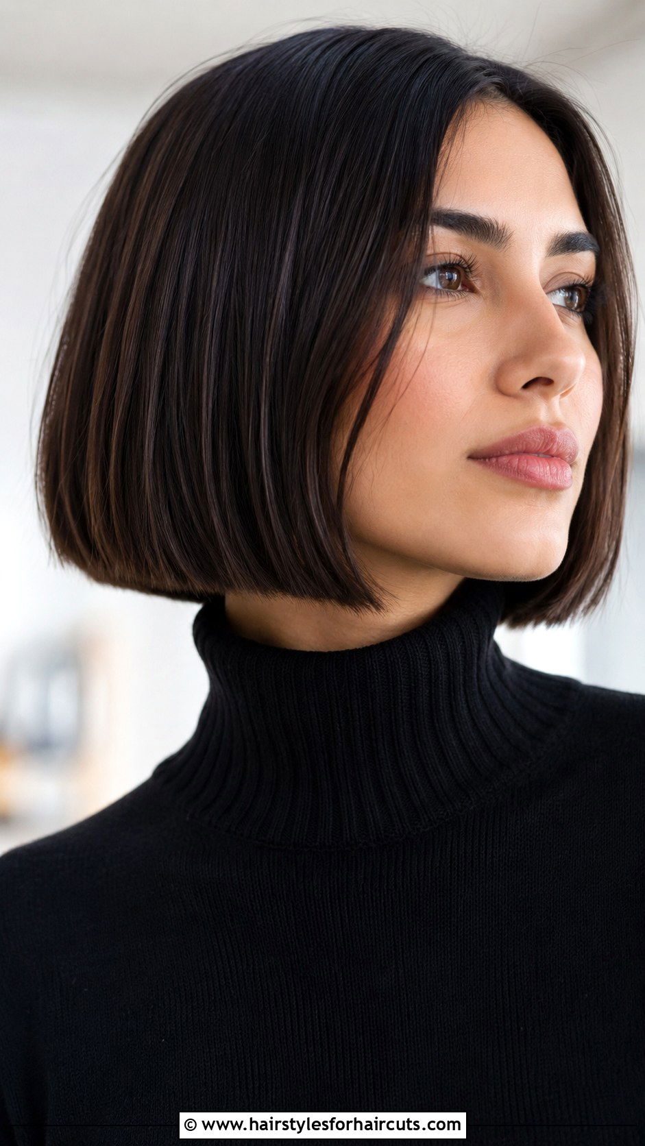 Blunt Bob Short Haircut - 25 best short haircuts - 25 best short haircuts