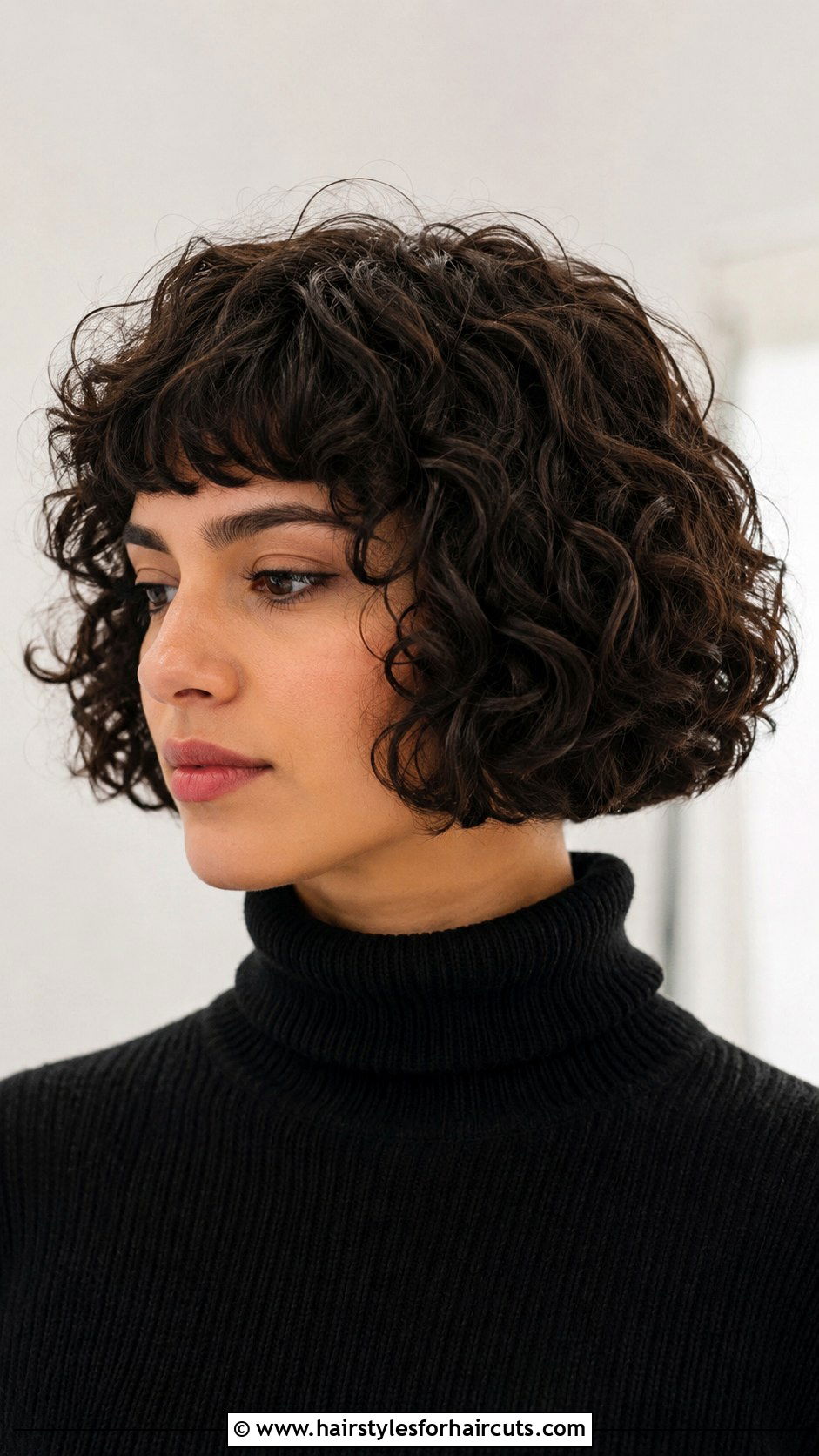 Blunt Curly Bob Haircut - 25 curly haircuts san diego - 25 curly haircuts san diego