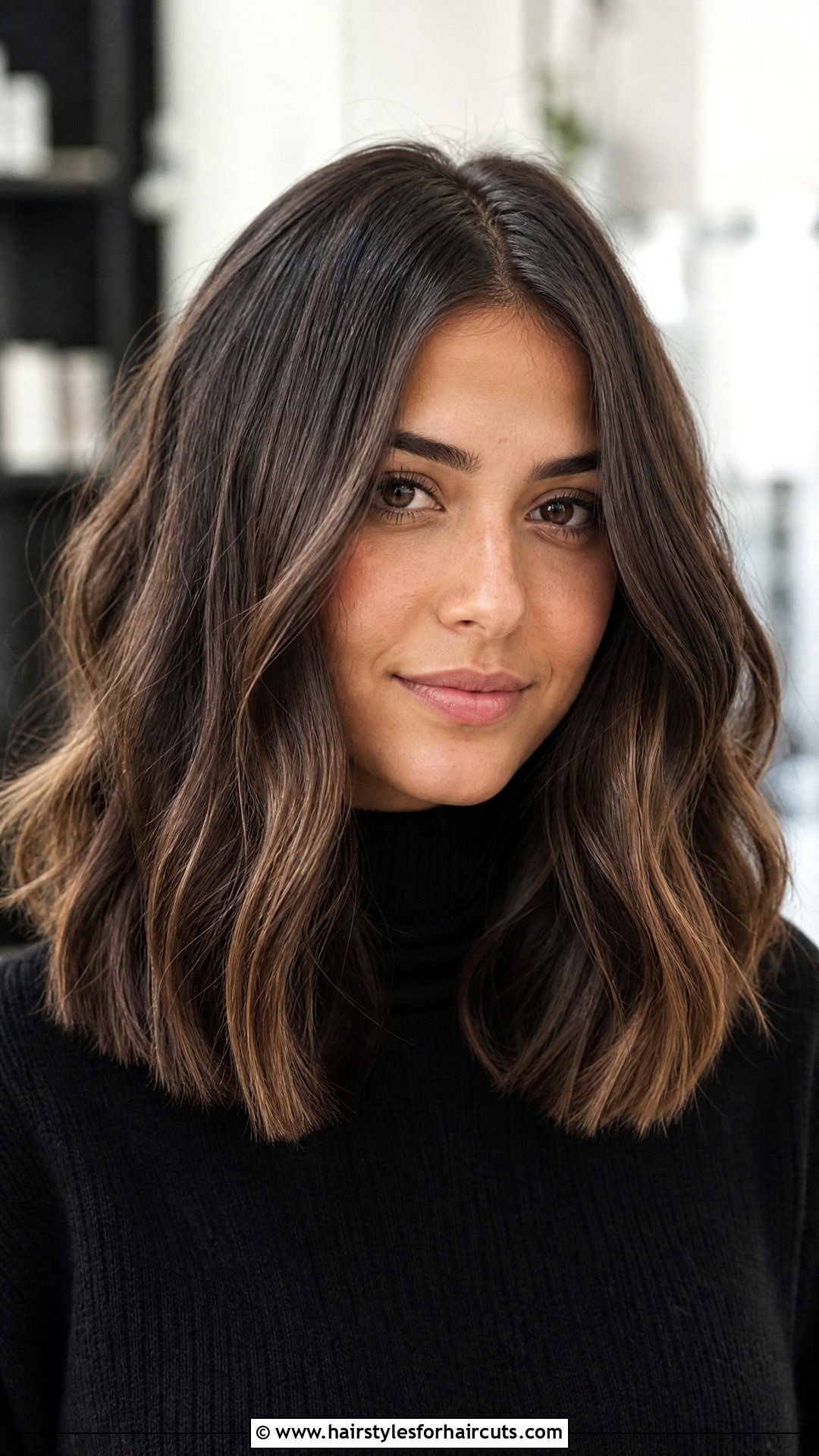 Blunt Cut Haircut For Wavy Hair - 25 women haircuts for wavy hair - 25 women haircuts for wavy hair