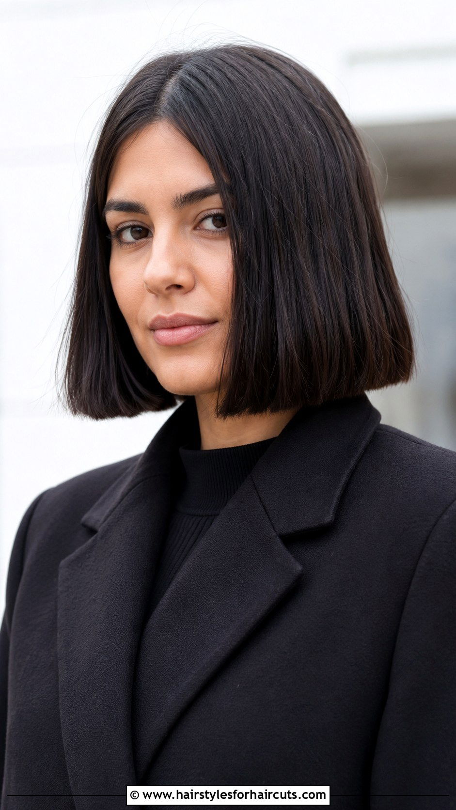 Blunt Cut Natural Bob - 25 bob hairstyles natural hair - 25 bob hairstyles natural hair