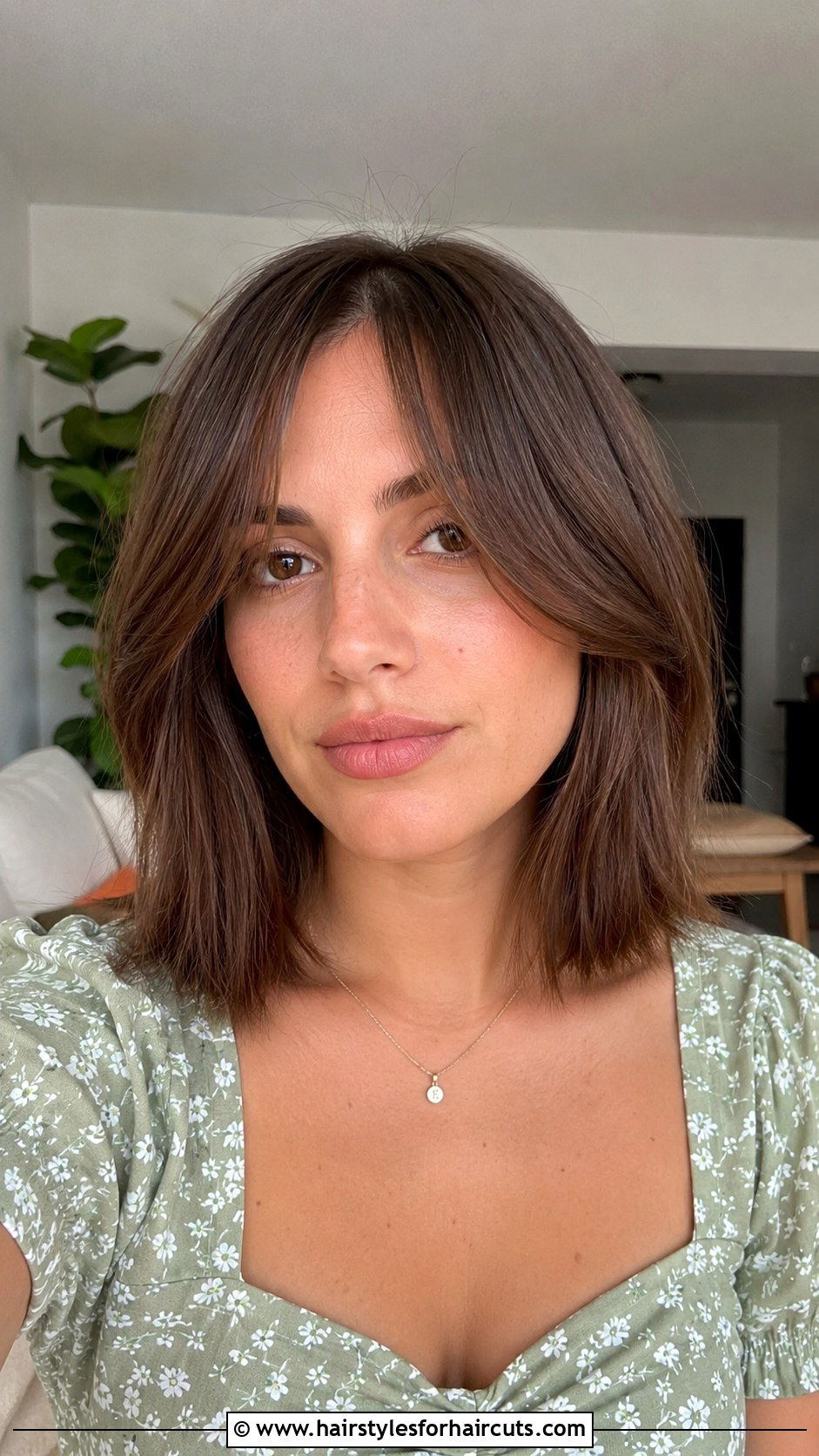 Blunt Cut With Curtain Bangs - 25 blunt haircuts for thick hair - 25 blunt haircuts for thick hair