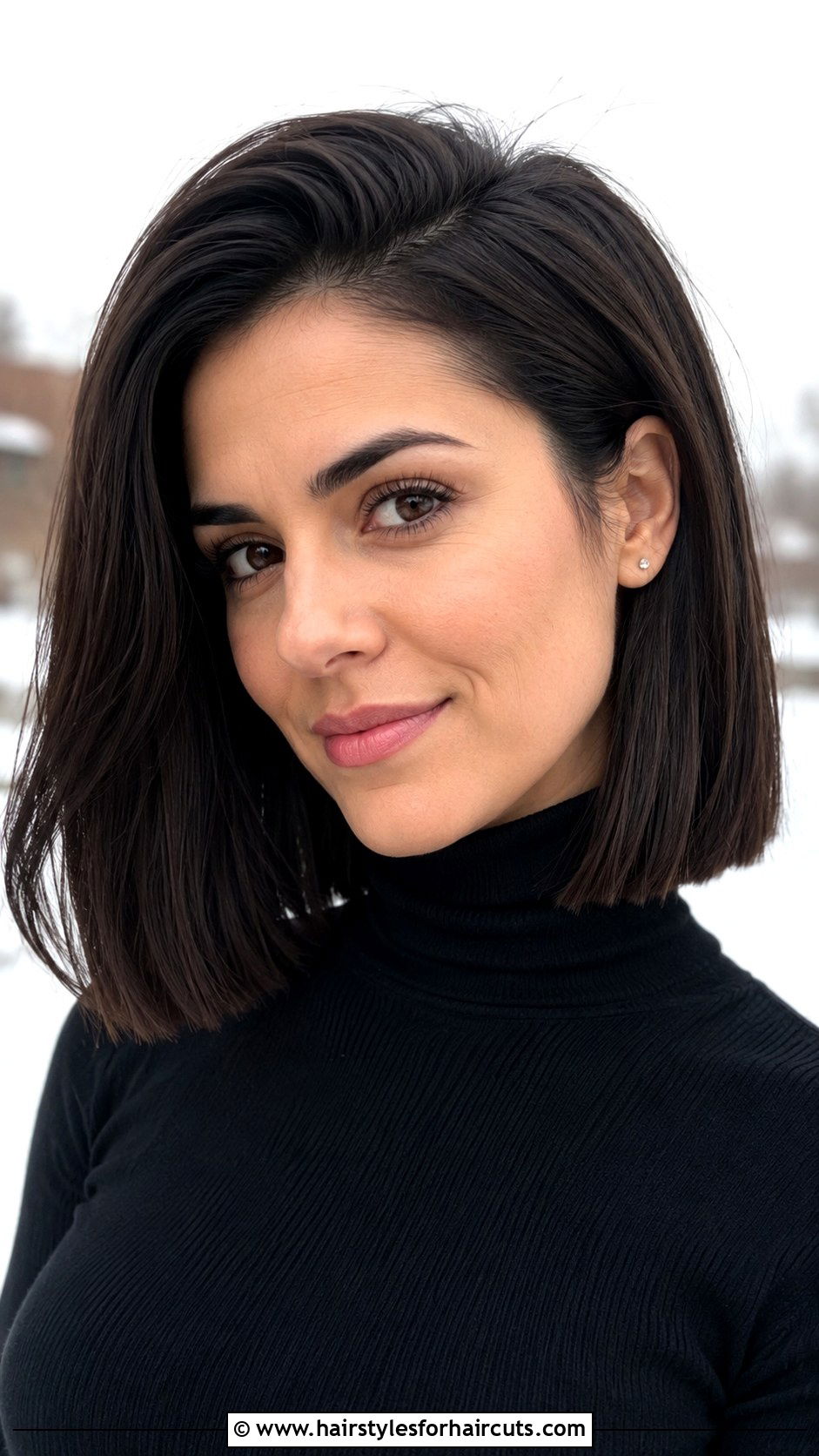 Blunt Cut With Side Part - 25 blunt haircuts - 25 blunt haircuts