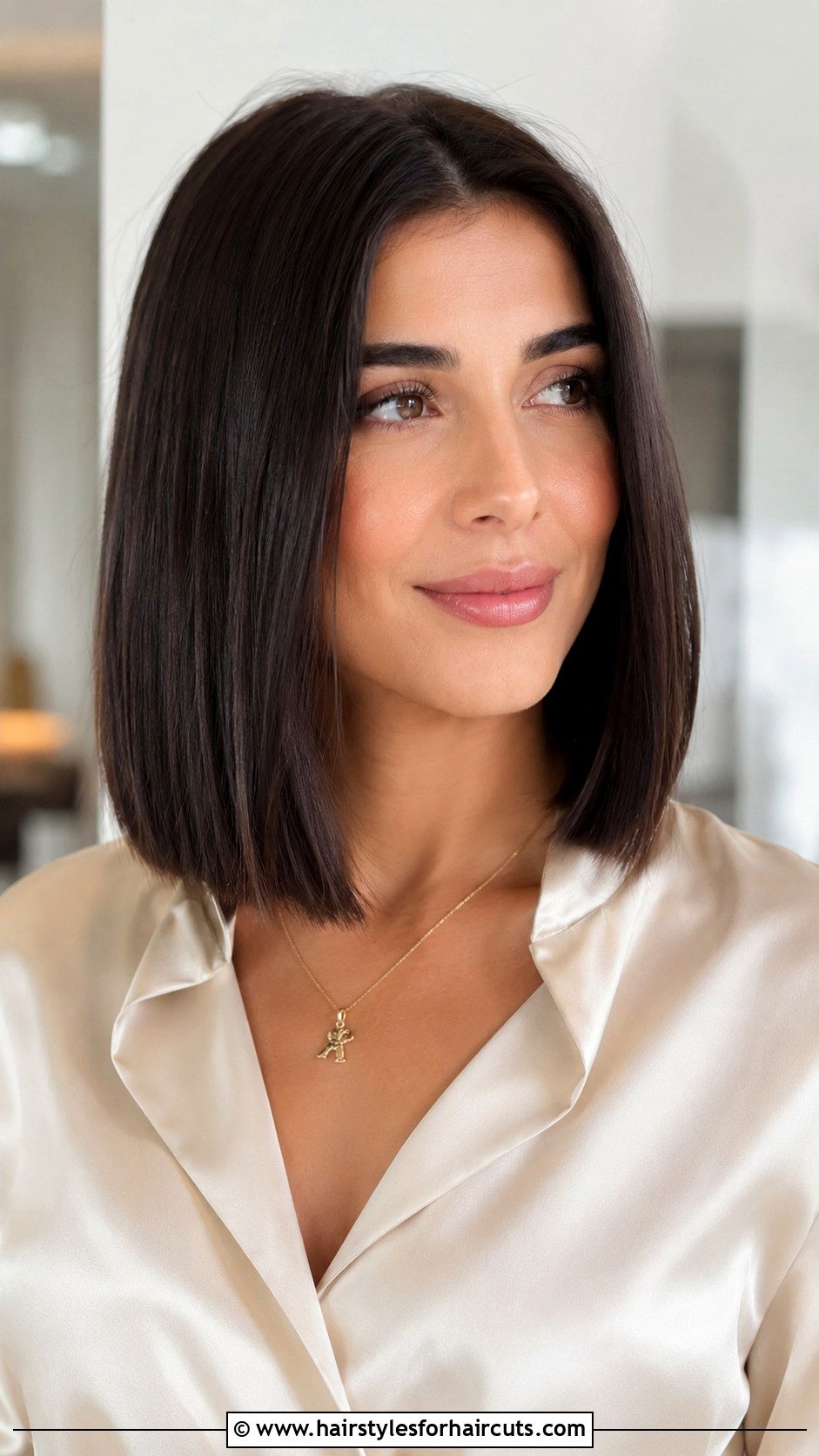 Blunt Lob Haircut - 25 best haircuts - 25 best haircuts