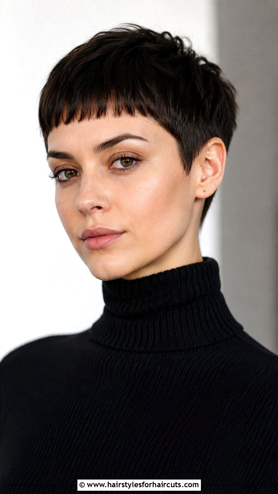 Blunt Micro Bangs With Pixie Cut - 25 bangs hairstyles for thin hair - 25 bangs hairstyles for thin hair