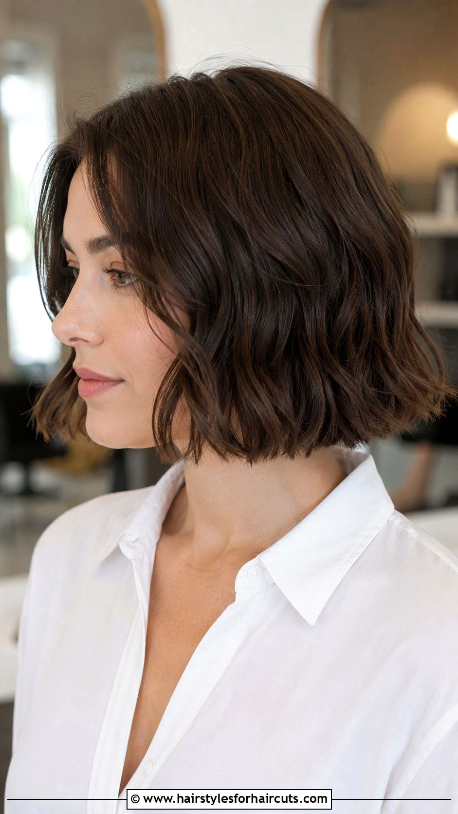 Blunt Neck Length Bob Wavy Hair - 25 blunt haircuts for wavy hair - 25 blunt haircuts for wavy hair