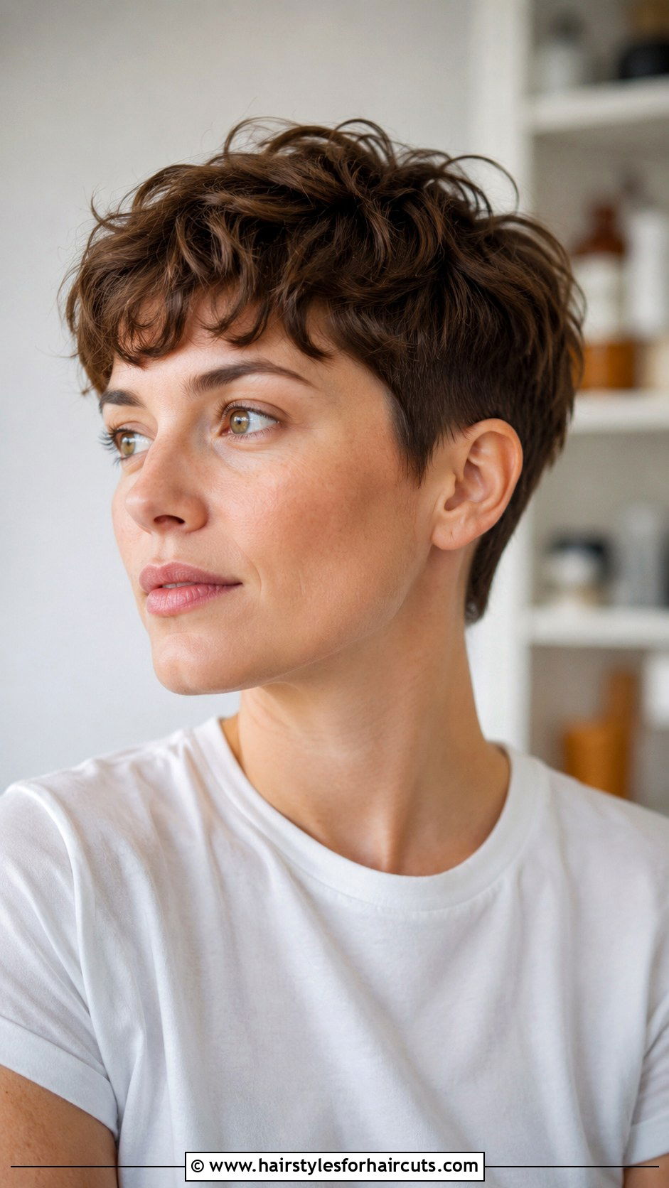 Blunt Pixie Cut For Wavy Hair - 25 blunt haircuts for wavy hair - 25 blunt haircuts for wavy hair