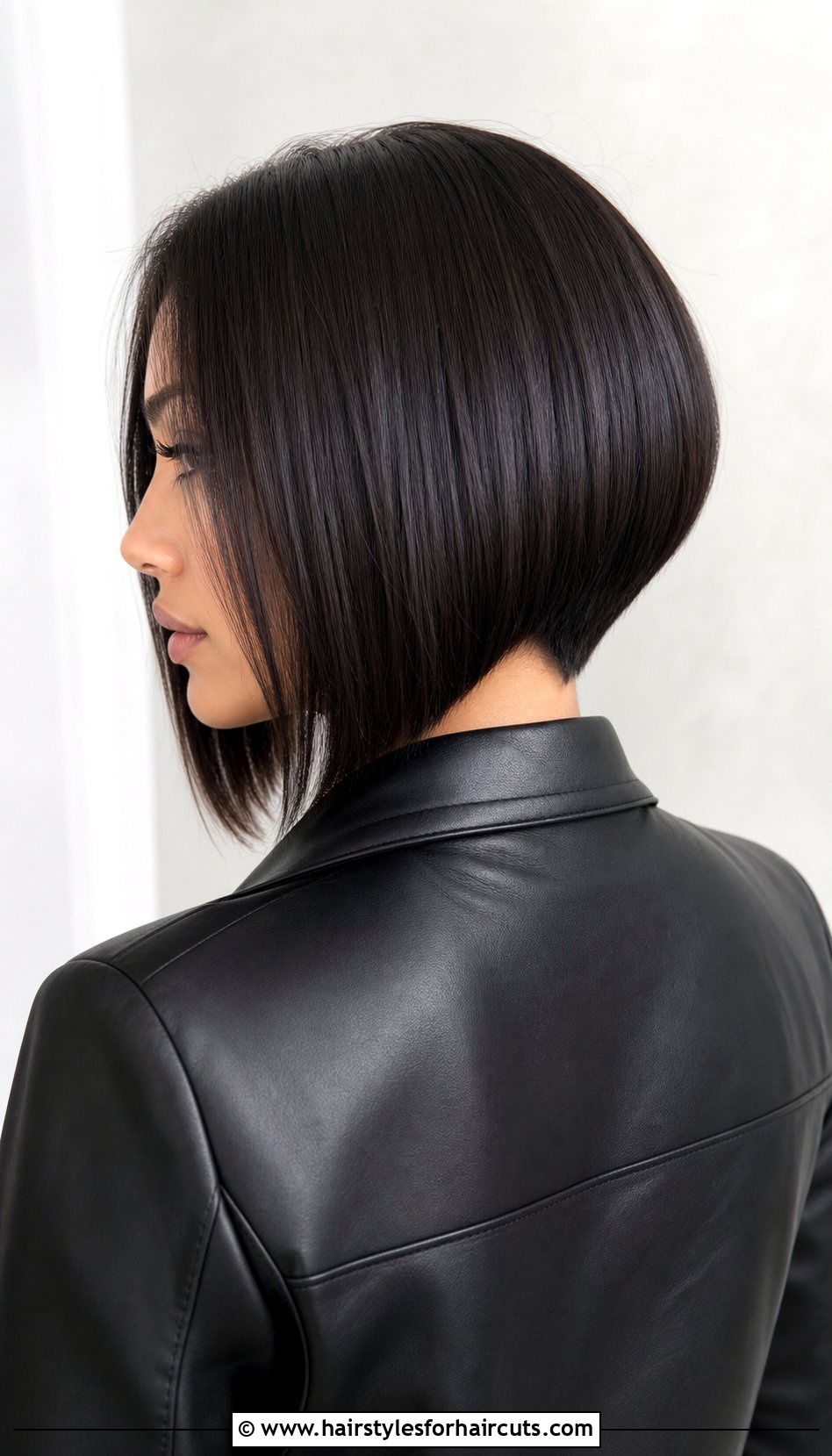 Blunt V Cut Hairstyle - 25 vcut hairstyles - 25 vcut hairstyles