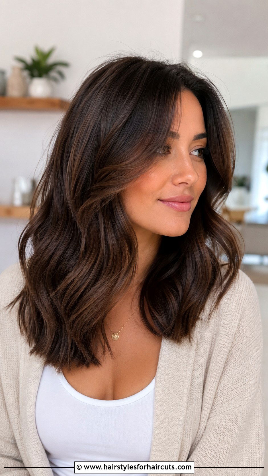 Body Wave Medium Hair With Face Framing Layers - 25 body wave hairstyles for medium hair - 25 body wave hairstyles for medium hair