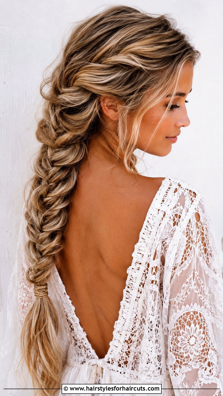 Boho Fishtail Braid For Long Hair - 25 beach wedding hairstyles for long hair - 25 beach wedding hairstyles for long hair