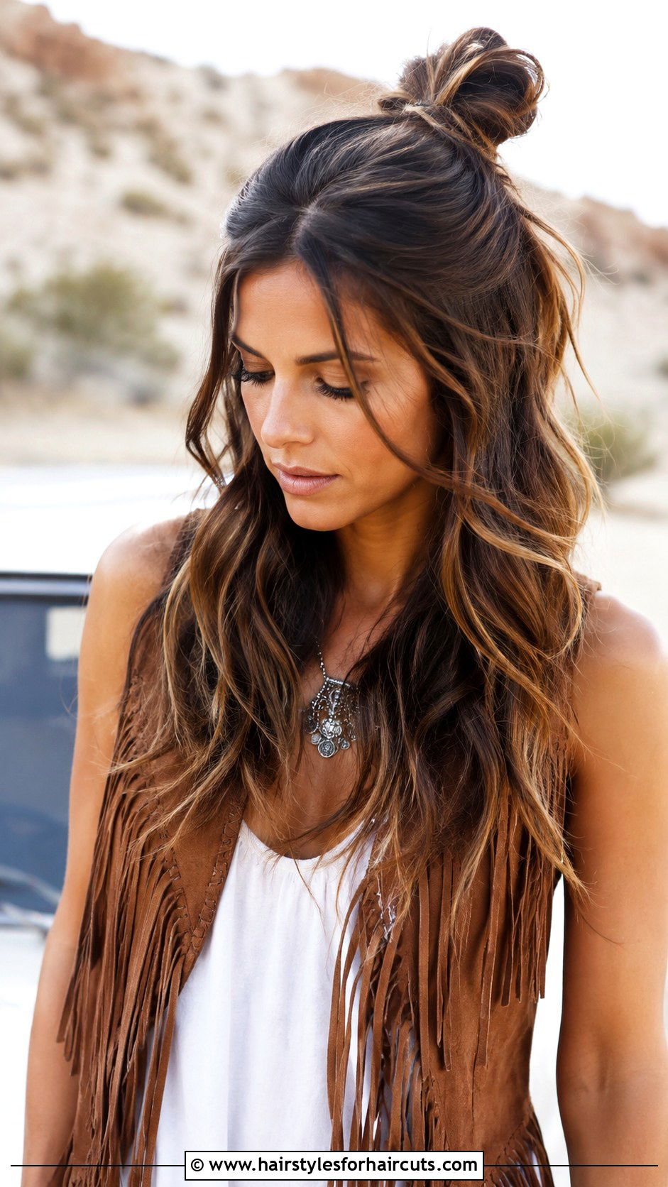 Boho Half Bun - 25 bun hairstyles for short hair - 25 bun hairstyles for short hair
