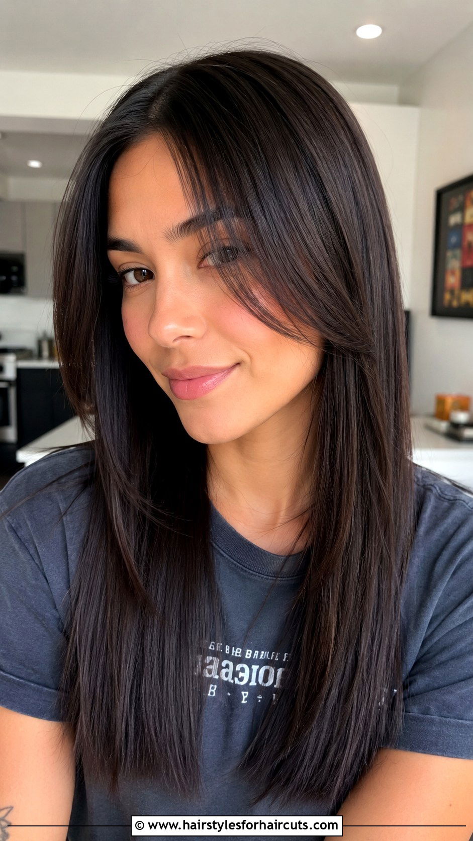 Bone Straight Hair With Face Framing Layers - 25 bone straight hairstyles - 25 bone straight hairstyles