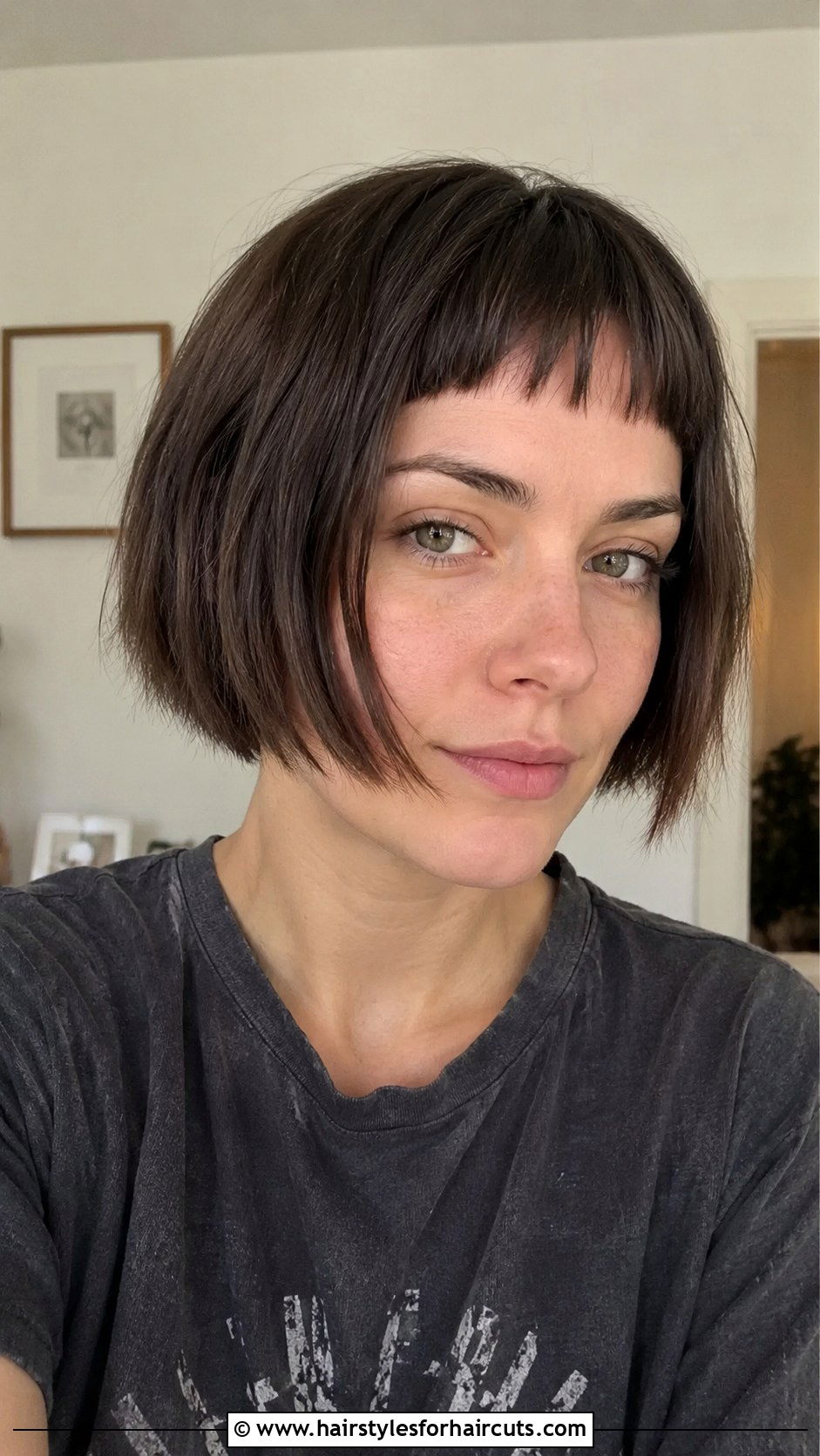 Botched Curtain Bangs Bob - 25 haircuts fails - 25 haircuts fails