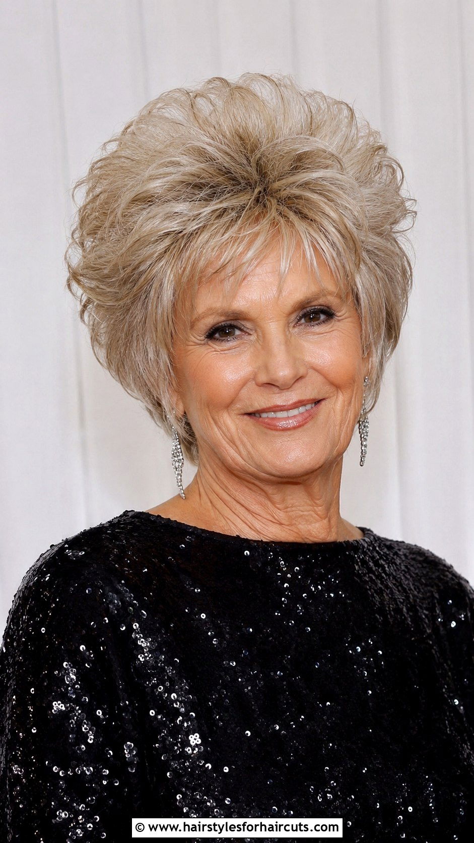 Bouffant Short Hair - 25 80s hairstyles for short hair - 25 80s hairstyles for short hair