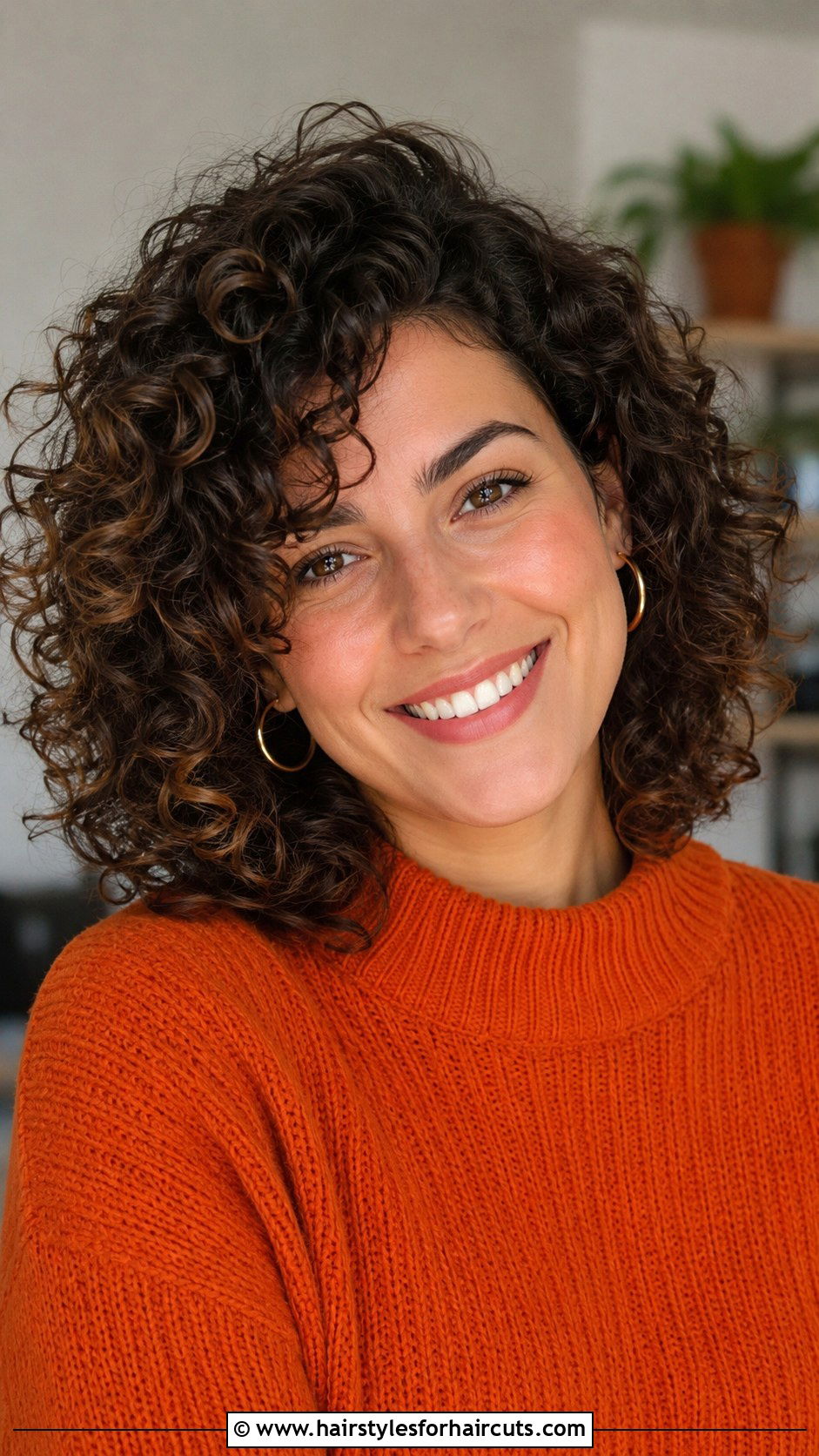 Bouncy Curls Medium Cut - 25 haircuts for long faces - 25 haircuts for long faces