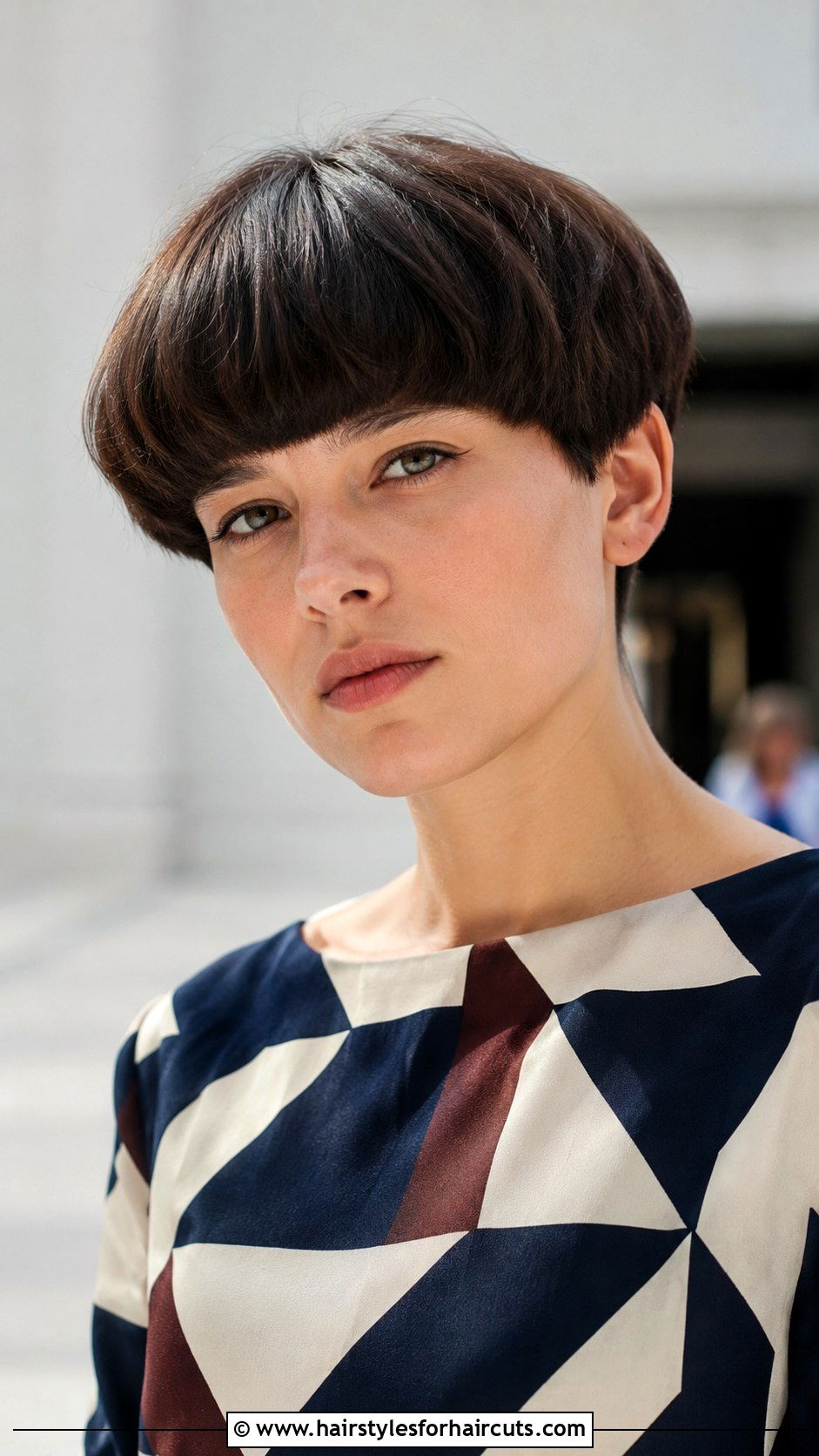 Bowl Cut Haircut - 25 getting haircuts - 25 getting haircuts