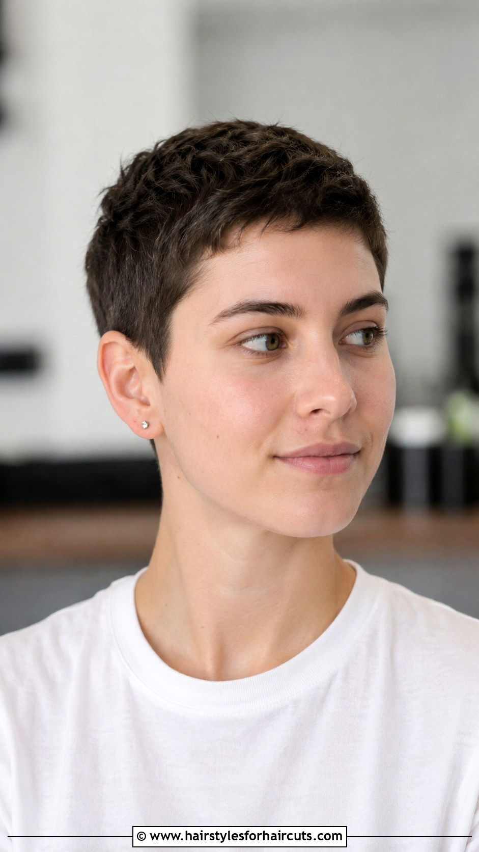 Boyish Short Haircut For Women - 25 cancer haircuts - 25 cancer haircuts