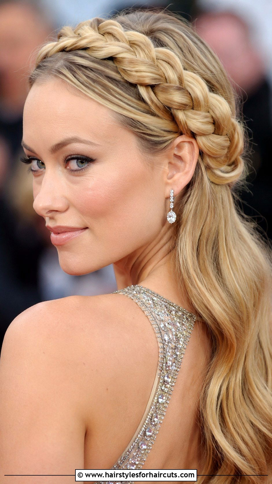 Braided Crown Long Hair - 25 hairstyles for long thick straight hair - 25 hairstyles for long thick straight hair