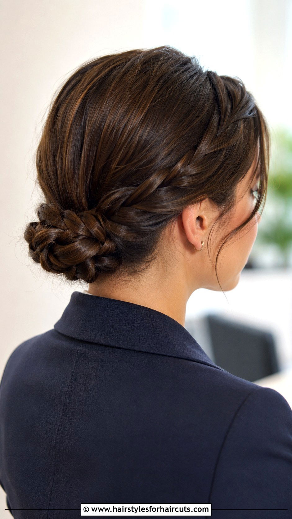 Braided Low Bun - 25 feminine hairstyles - 25 feminine hairstyles