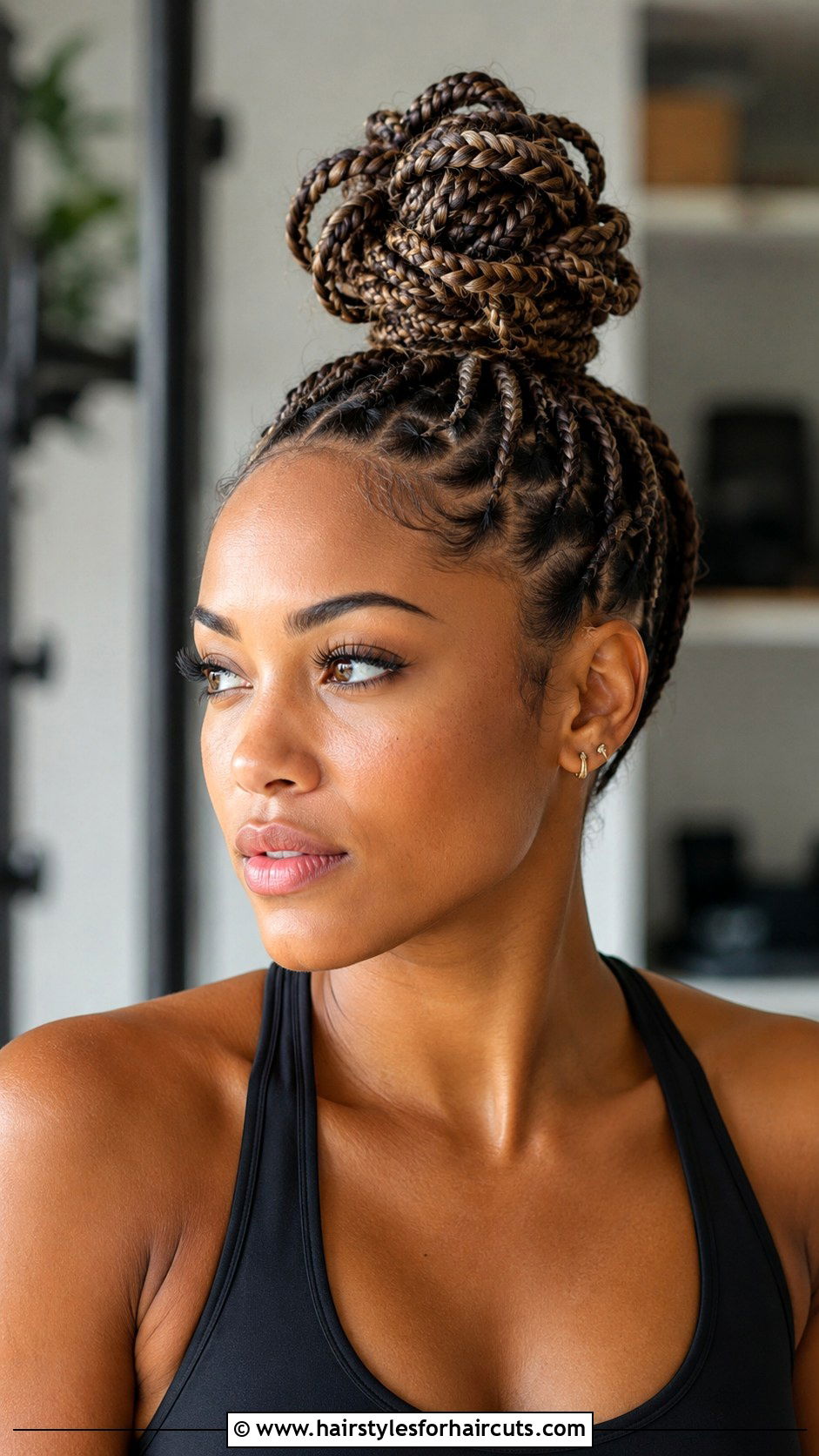Braided Top Knot - 25 cute hairstyles for medium hair length - 25 cute hairstyles for medium hair length