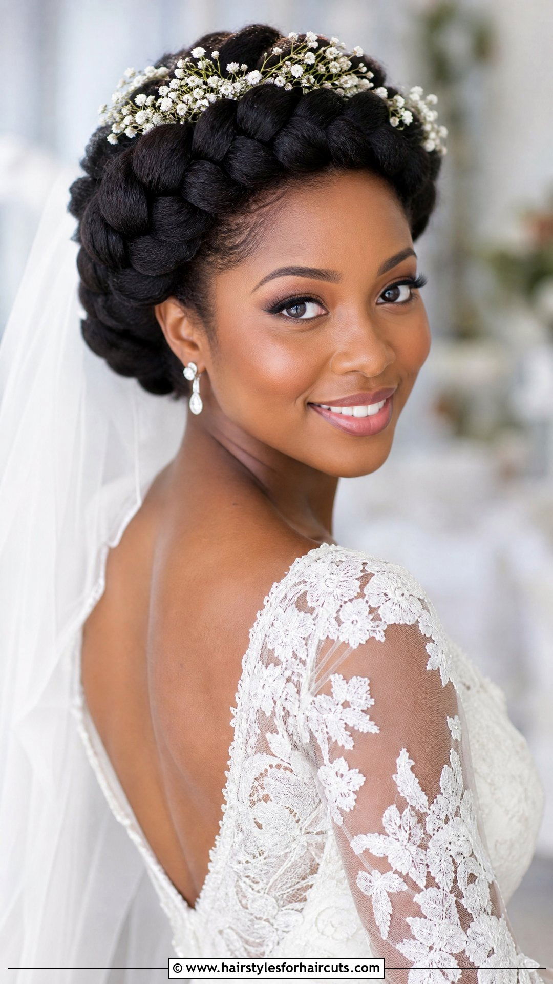 Bridal Halo Braid Afro Hair - 25 wedding hairstyles for afro hair - 25 wedding hairstyles for afro hair