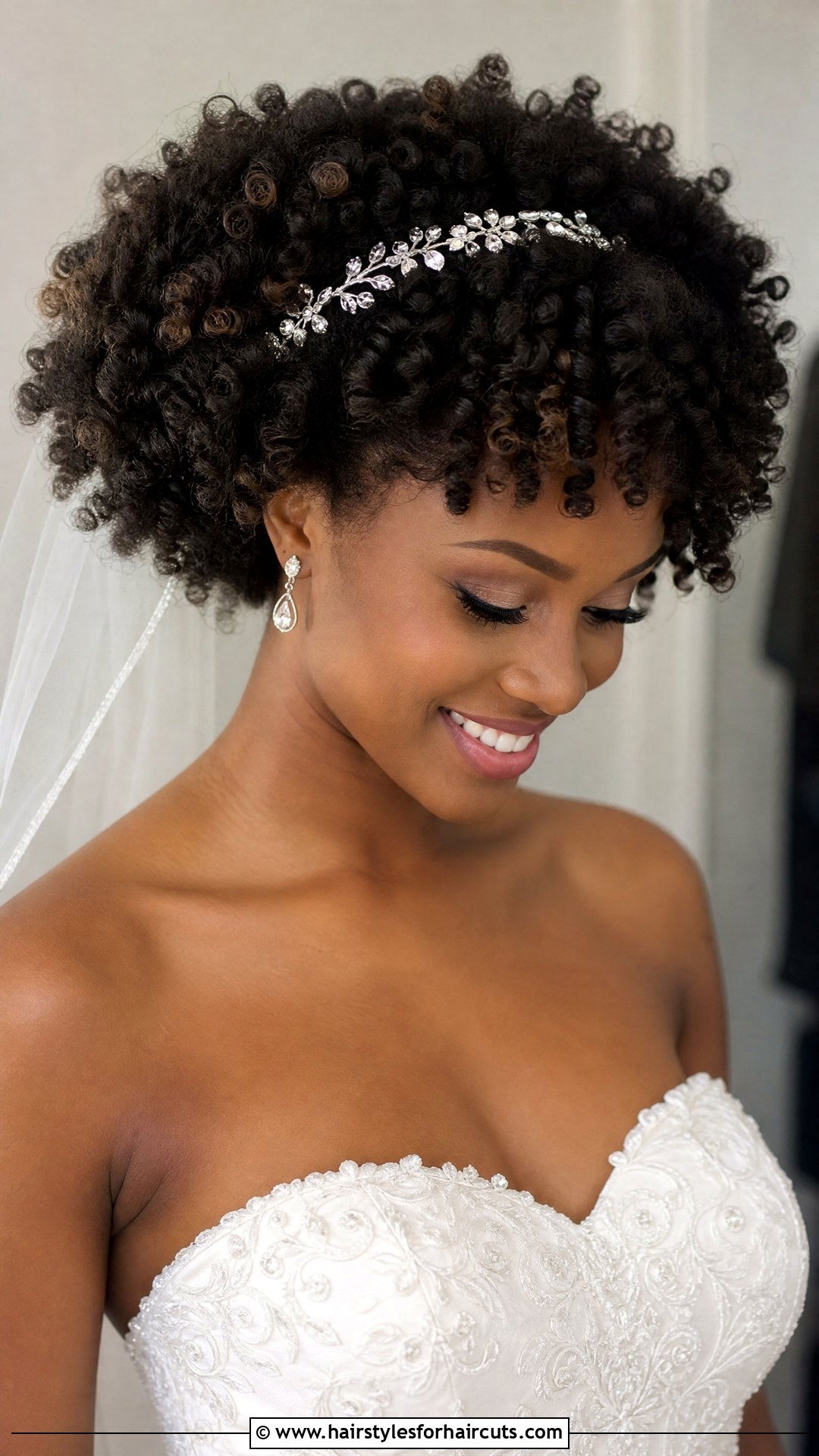Bridal Spiral Curls Afro Hair - 25 wedding hairstyles for afro hair - 25 wedding hairstyles for afro hair