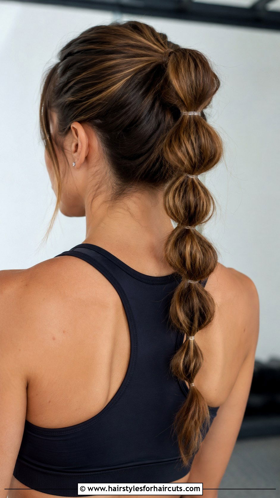Bubble Braid Ponytail - 25 simple easy hairstyles for medium hair - 25 simple easy hairstyles for medium hair