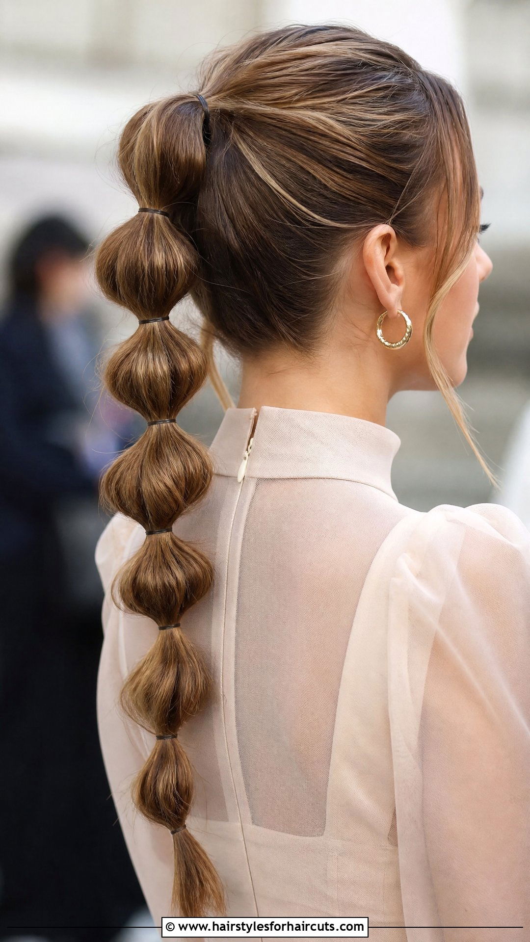 Bubble Braid Ponytail - 25 winter formal hairstyles - 25 winter formal hairstyles