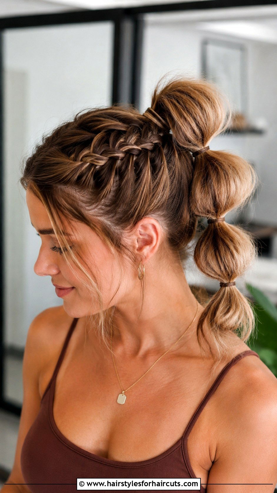 Bubble Braid Updo - 25 easy up hairstyles for medium hair - 25 easy up hairstyles for medium hair