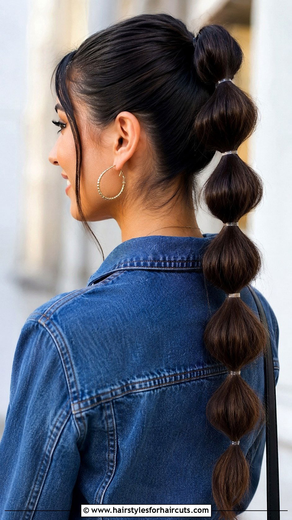 Bubble Ponytail - 25 easy fancy hairstyles for medium hair - 25 easy fancy hairstyles for medium hair