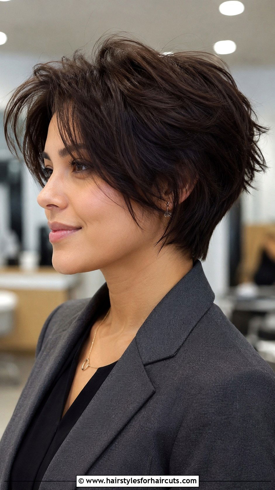 Buffalo Wedge Haircut - 25 buffalo haircuts - 25 buffalo haircuts
