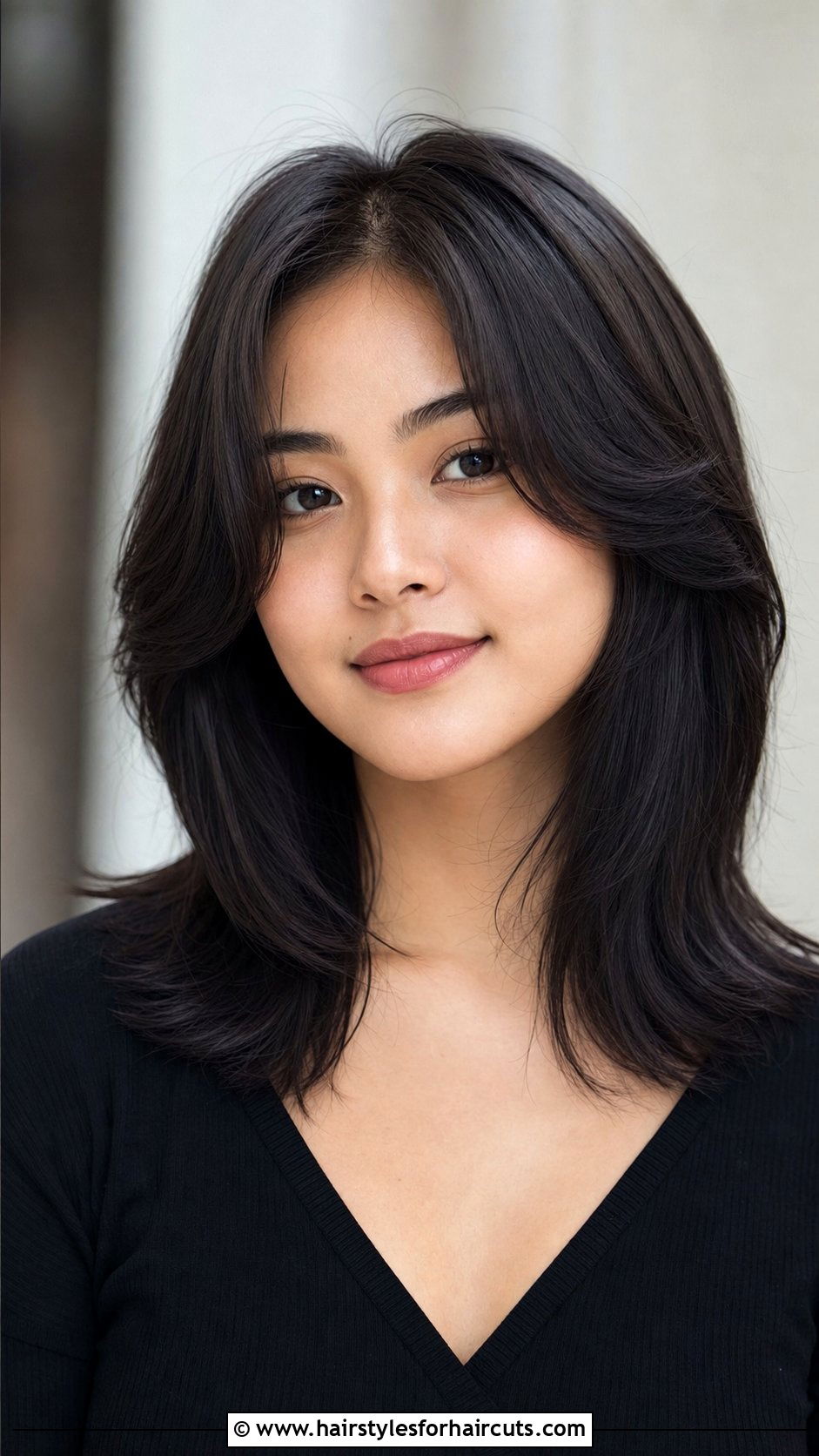 Butterfly Haircut For Round Face - 25 butterfly haircuts for girls - 25 butterfly haircuts for girls