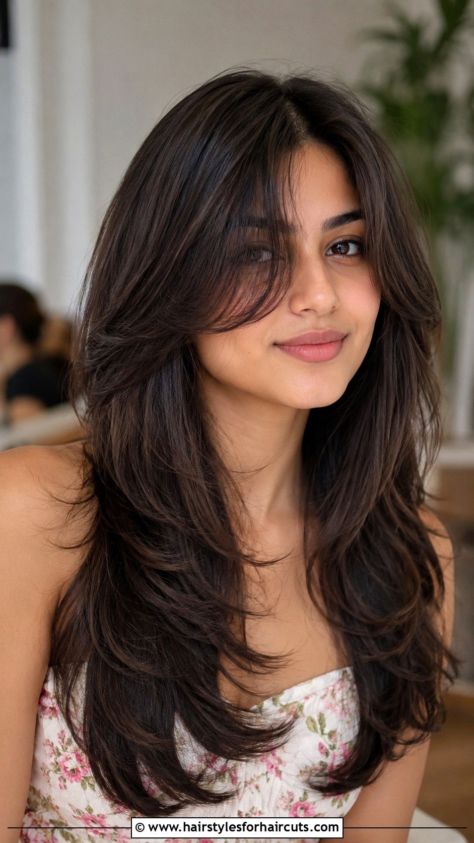 Butterfly Haircut Long Hair - 25 long haircuts short - 25 long haircuts short