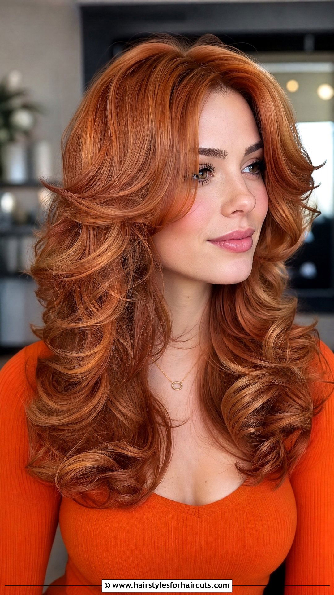 Butterfly Haircut With Copper Tones Curly Hair - 25 butterfly haircuts in curly hair - 25 butterfly haircuts in curly hair