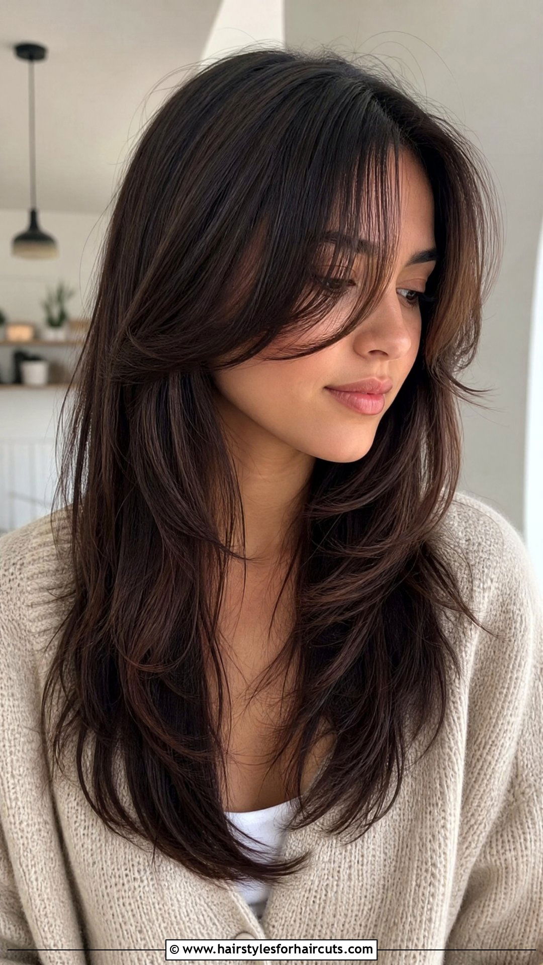 Butterfly Haircut With Long Bangs Straight - 25 butterfly haircuts unstyled straight hair - 25 butterfly haircuts unstyled straight hair